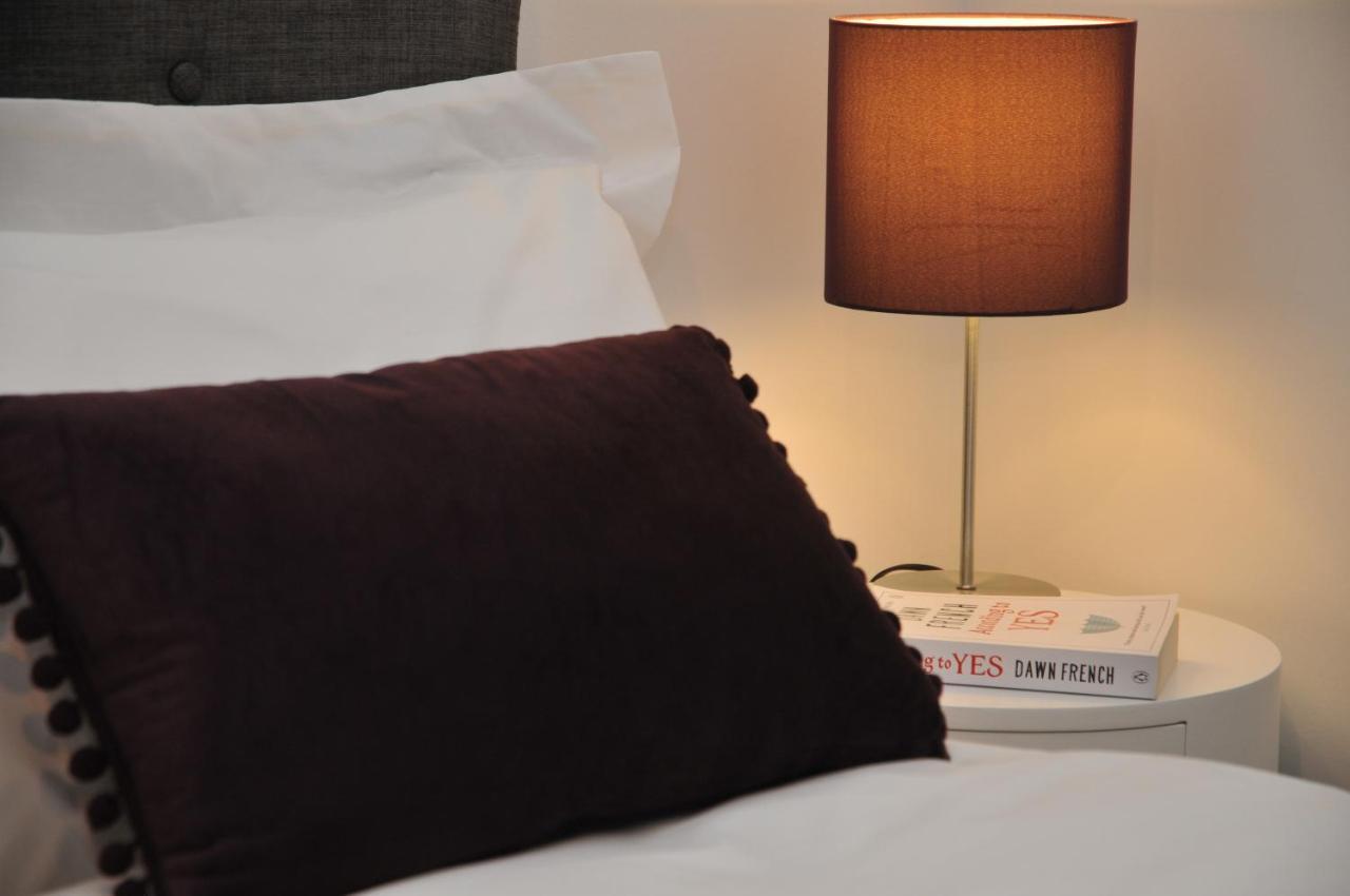 No5 Esplanade Court, Stornoway Town Centre Apartment ภายนอก รูปภาพ
