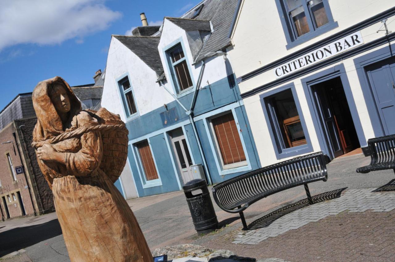 No5 Esplanade Court, Stornoway Town Centre Apartment ภายนอก รูปภาพ